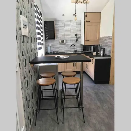 Petite Maisonnette Cosy Et Pleine De Charme Situee A Proximite Du Centre-ville Tatil Evi Dijon