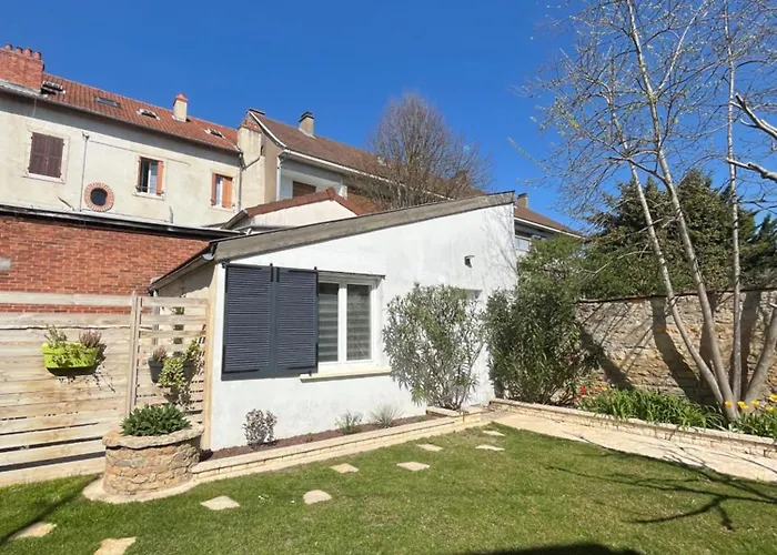 Petite Maisonnette Cosy Et Pleine De Charme Situee A Proximite Du Centre-ville 別荘 *